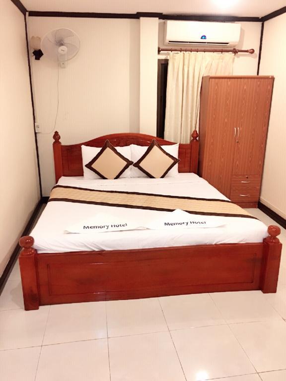Vientiane Backpackers Hostel Exterior photo